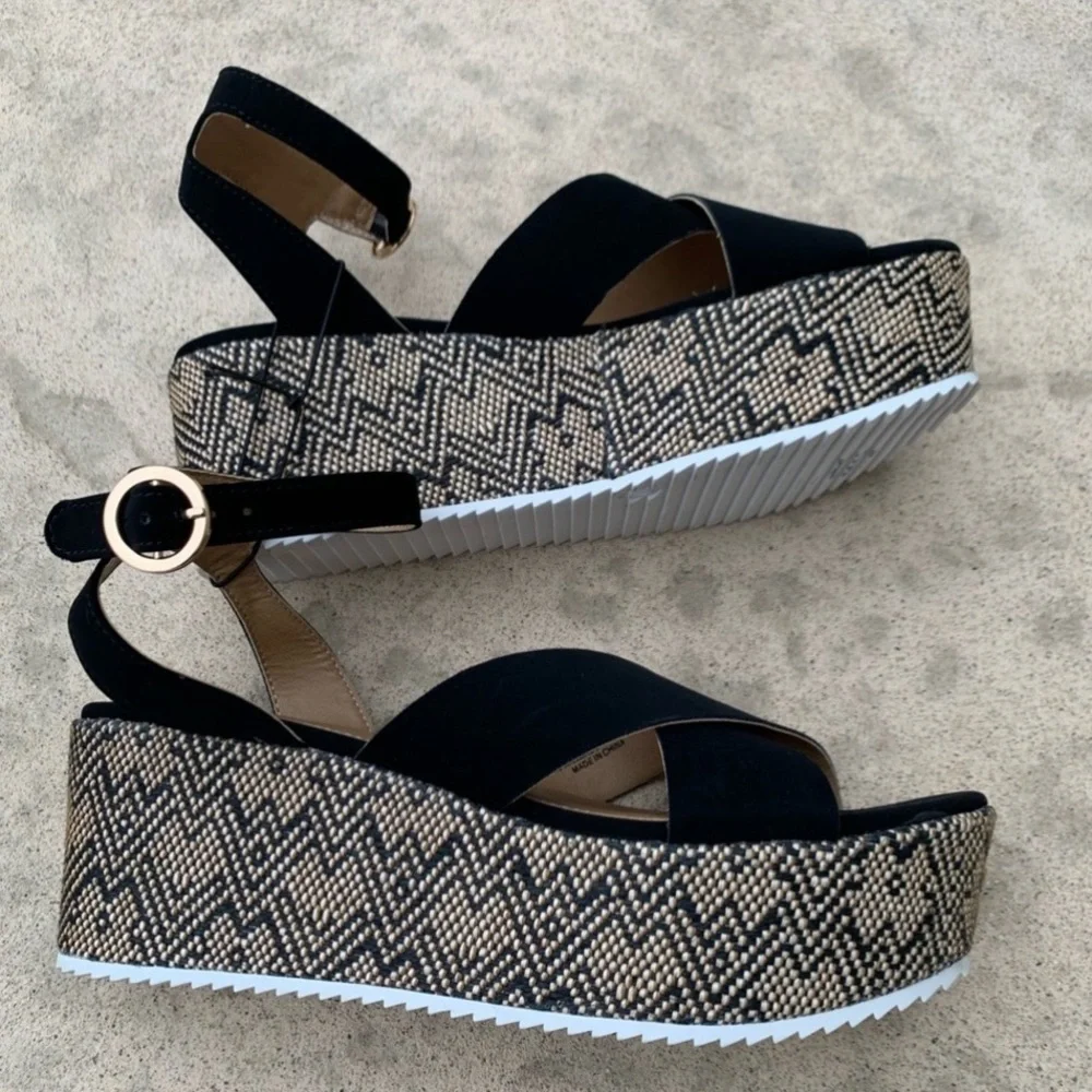 Report Peppermint Crisscross Ankle Strap Platform Wedge Sandal Women's Size 10
